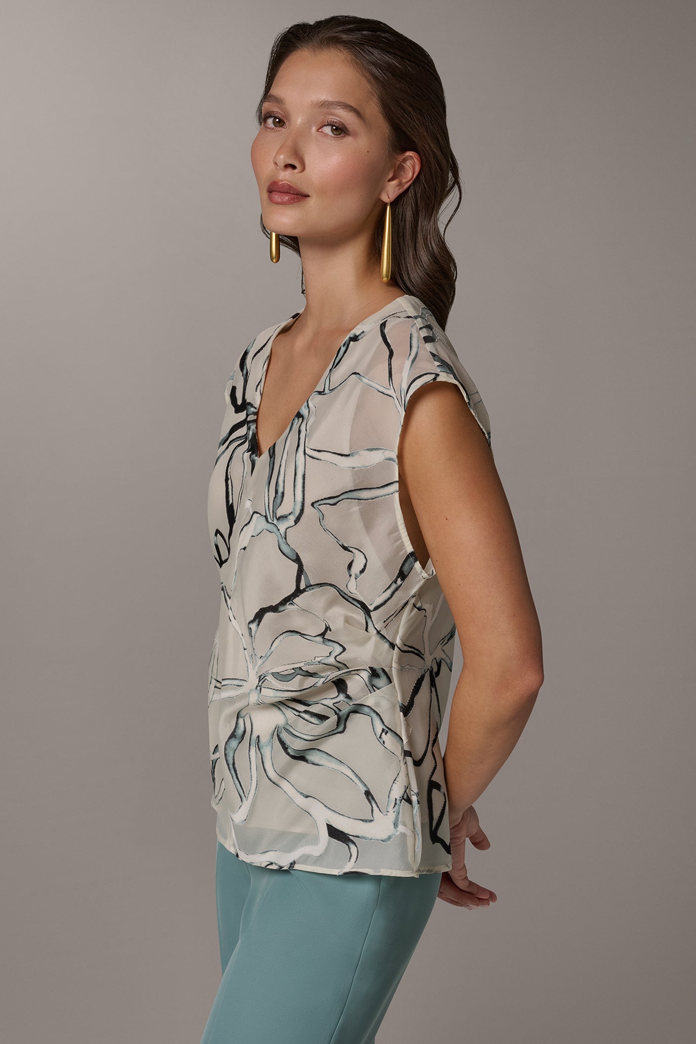Aquamint Multi FLORAL BURNOUT TOP Donna Karan