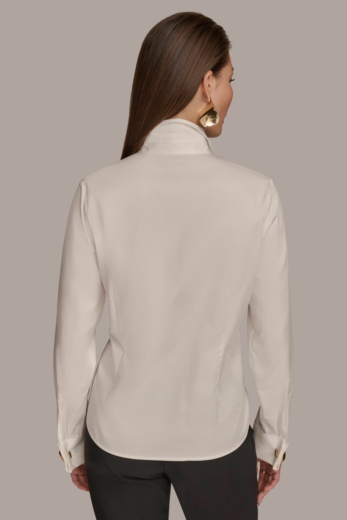 CREAM BUTTON UP WITH CUFF HARDWARE TOP Donna Karan