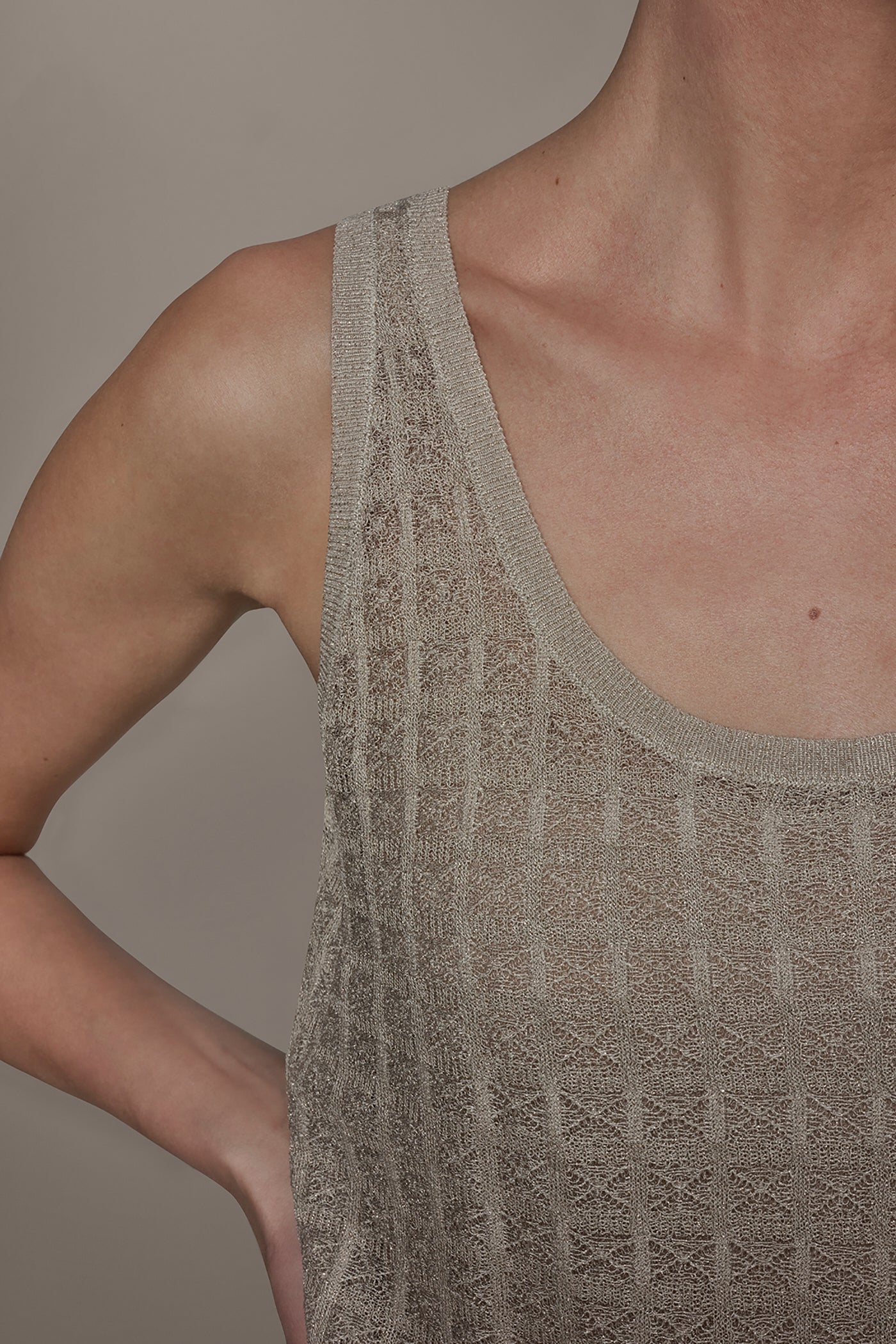 Tuscan Grey GRID STITCH SHELL Donna Karan
