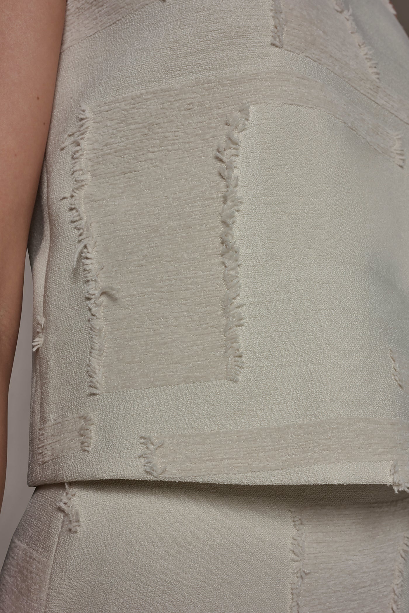 Natural JACQUARD CROPPED BLOUSE Donna Karan