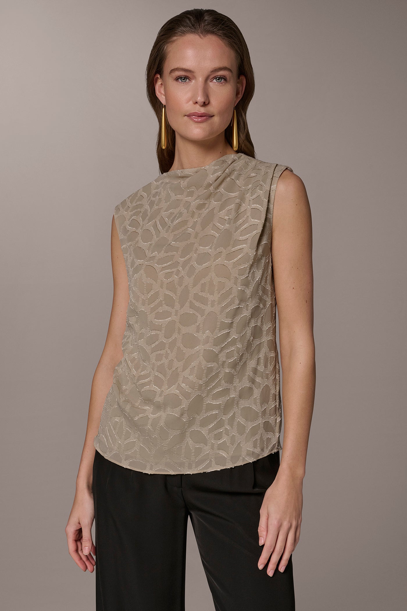 Turin JACQUARD HIGH MOCK NECK BLOUSE Donna Karan