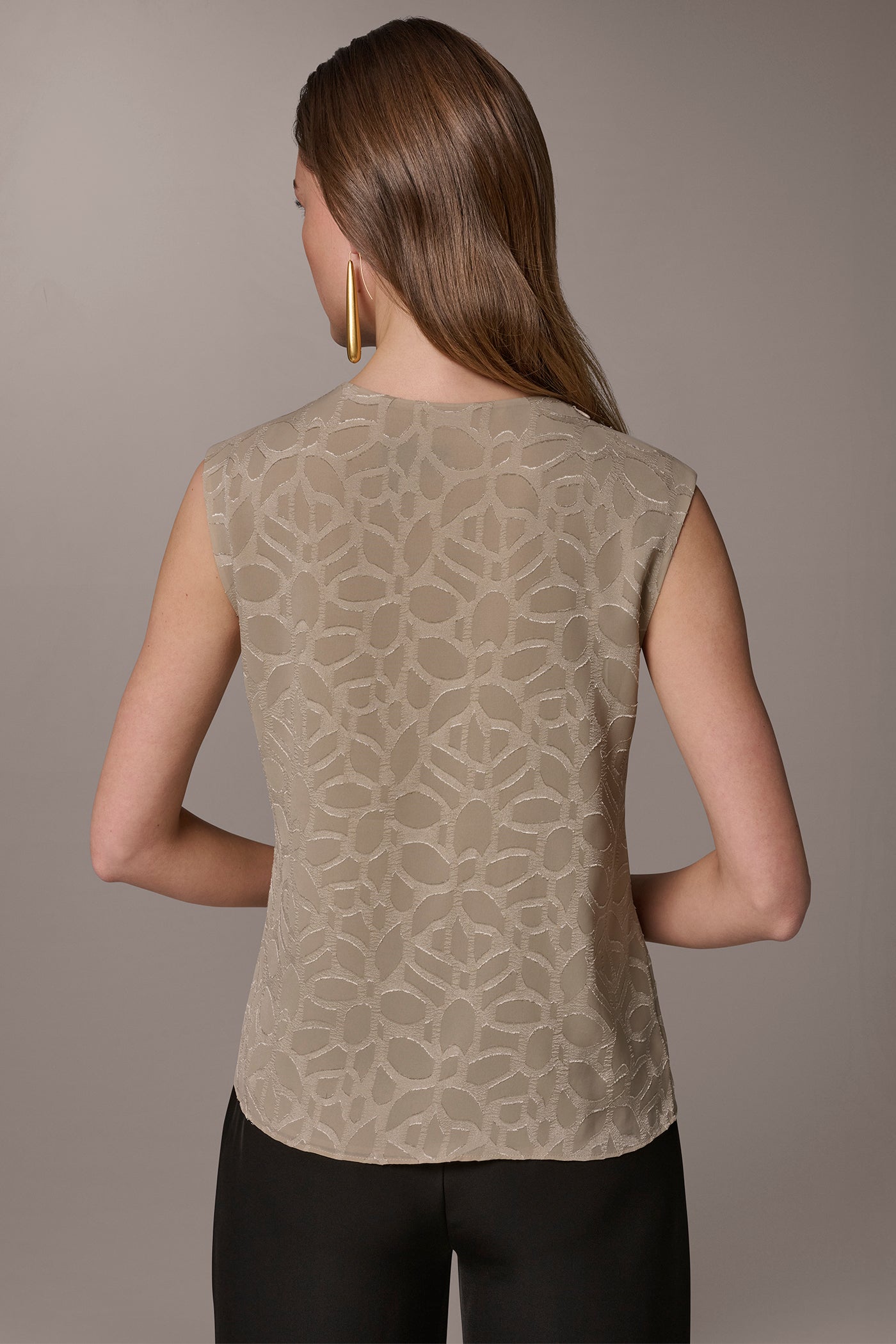 Turin JACQUARD HIGH MOCK NECK BLOUSE Donna Karan