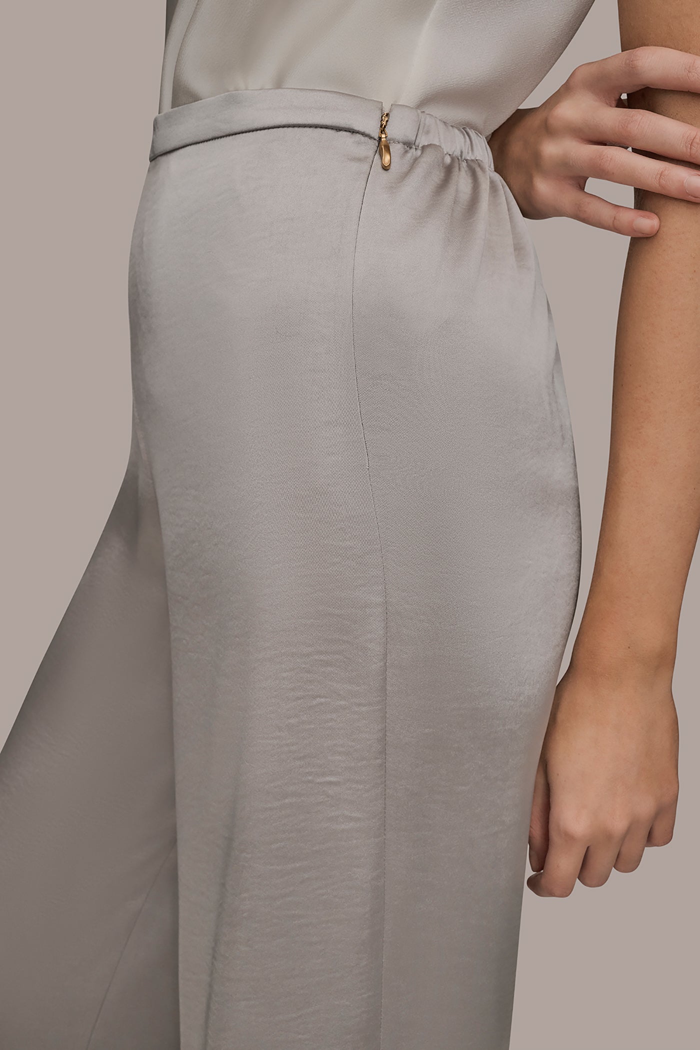 VAPOR EXTRA HIGH-RISE SATIN PULL-ON PANT Donna Karan