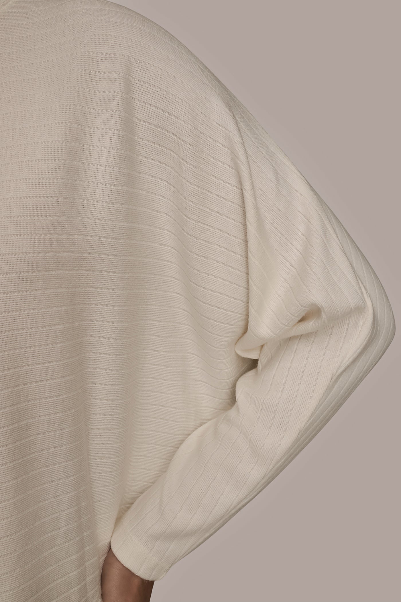 CREAM MOCK-NECK TOP Donna Karan