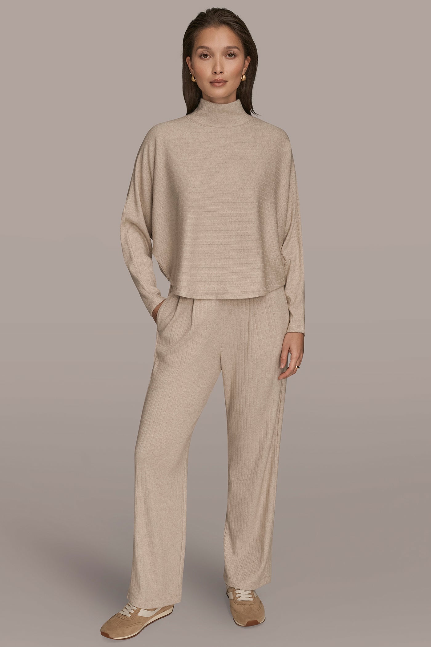 LIGHT FAWN HEATHER MOCK-NECK TOP Donna Karan